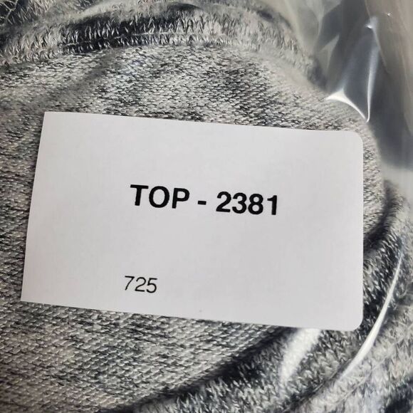 Chico’s Zenergy Women’s Leopard Print Sleeveless Top Size 3 (16/18) Gray Black - Picture 7 of 7